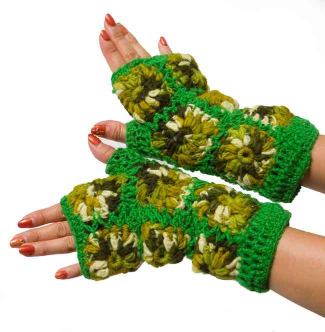Flower Green Woolen Hand Knitter - 2