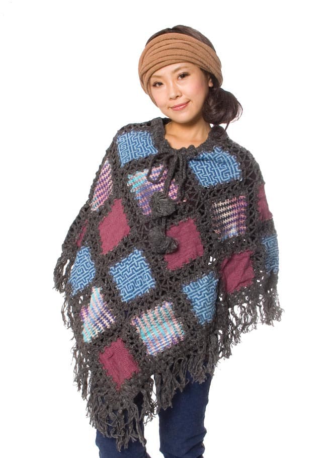 Woolen Patch Pancho - 3
