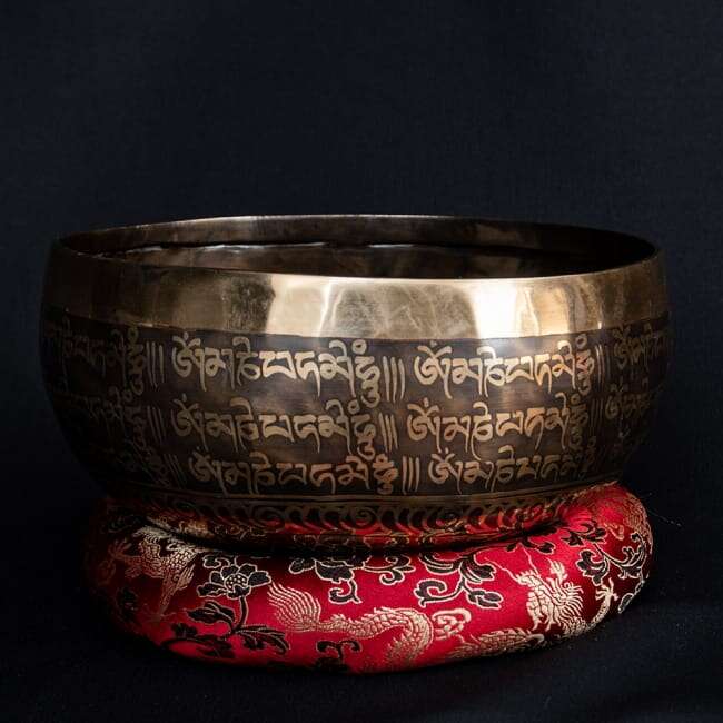 Tibetan antique singing bowl