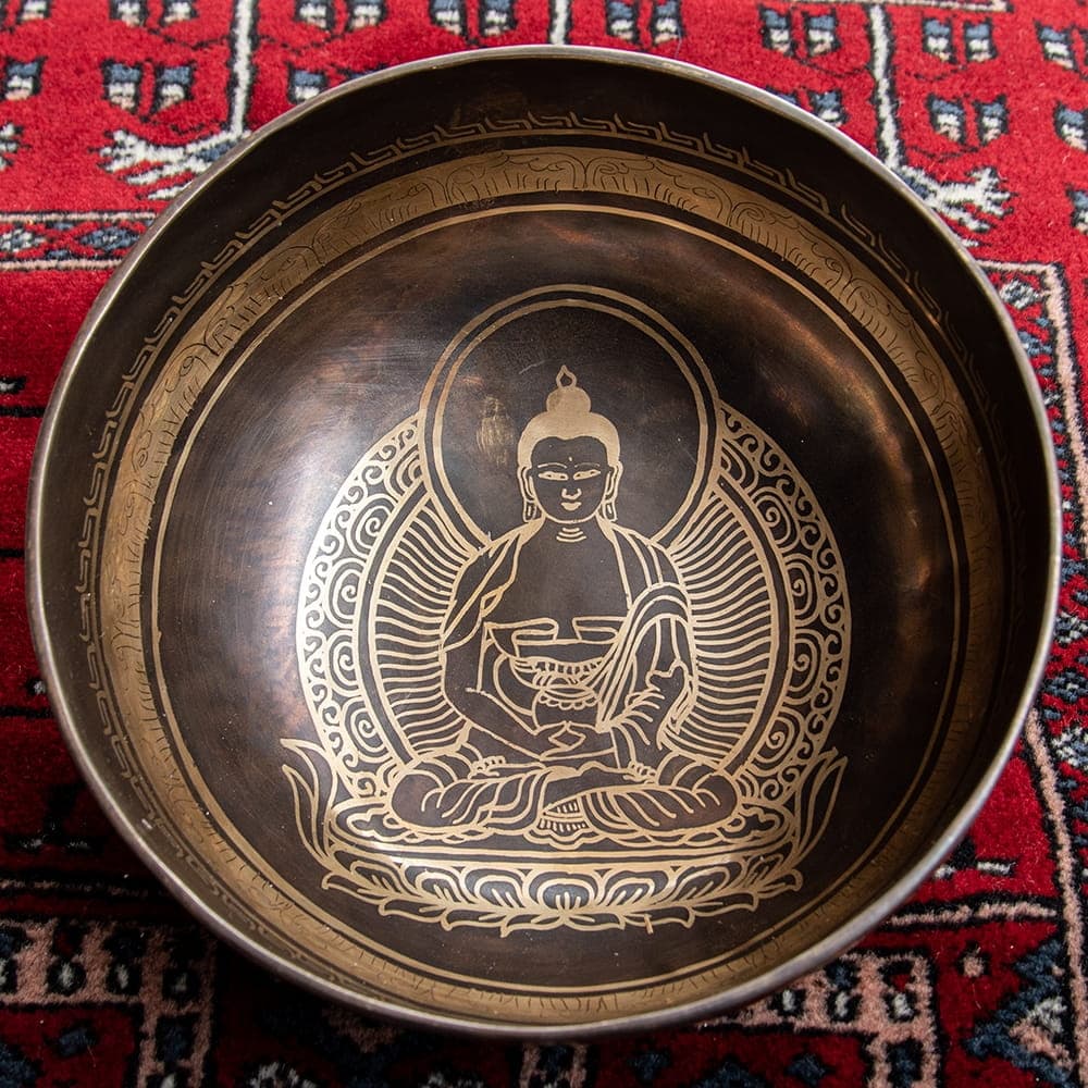 Tibetan antique singing bowl [Scale: Ab] - 4