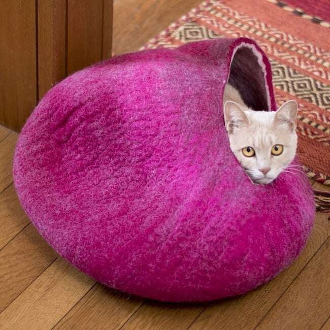 Onion Purple Felt Cave