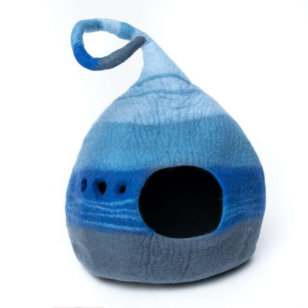 Triple Window Cat House