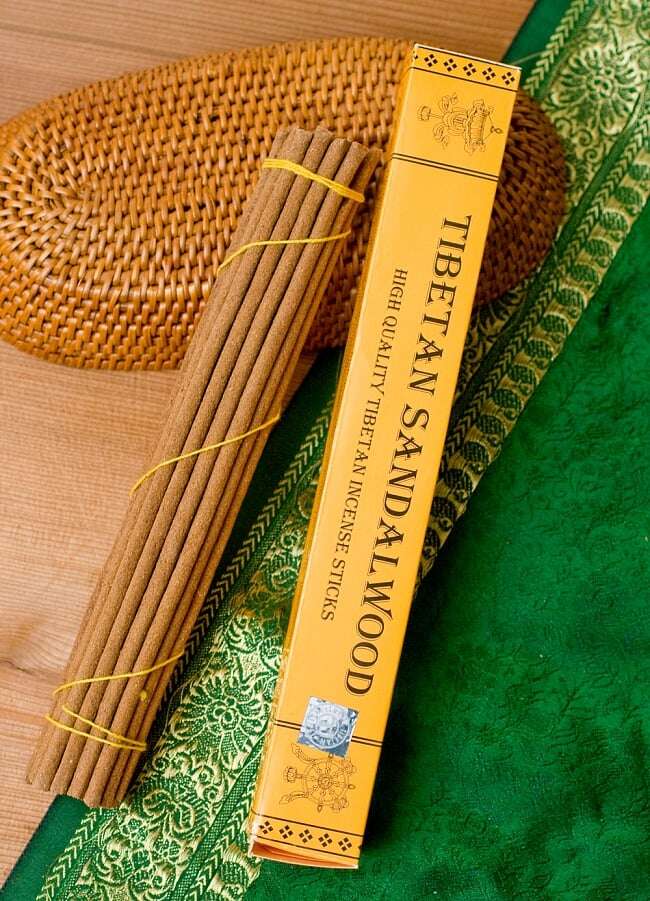Tibetan sandalwood incense